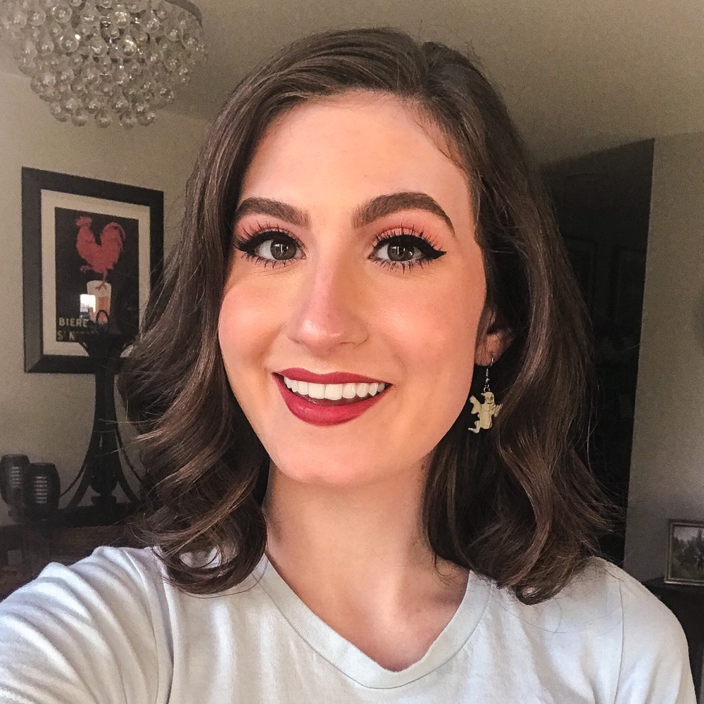 Meet your Posher, Julia